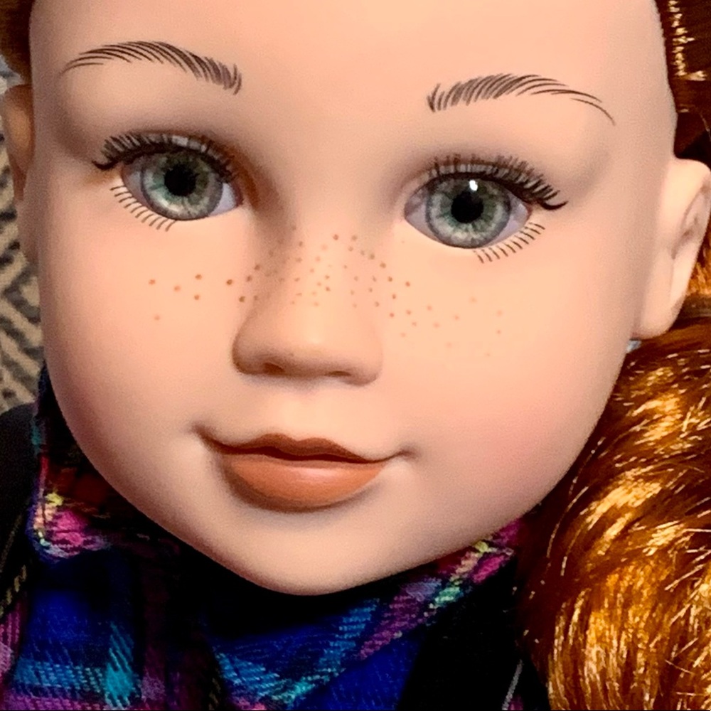 Journey Girls KELSEY 18" Doll Red Curly Ling Hair Green Eyes Freckles Like New